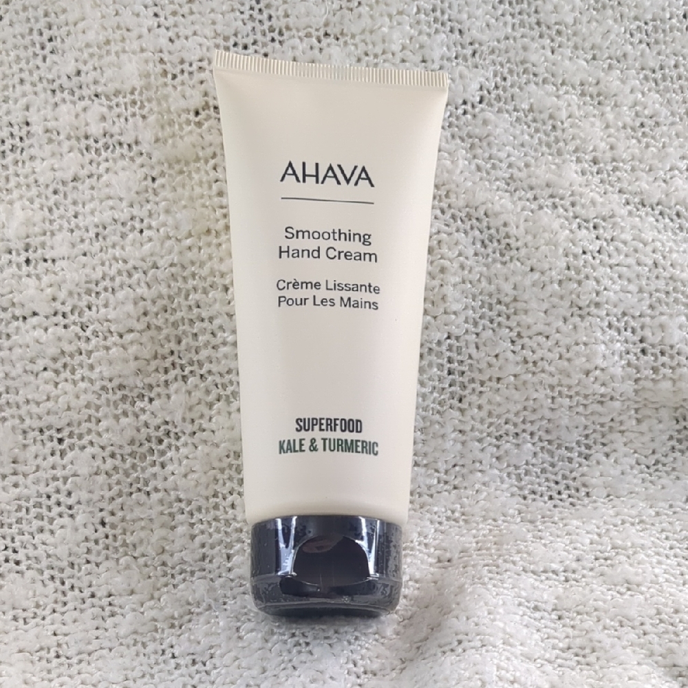 AHAVA Smoothing Hand Cream with Kale & Turmeric, 100ml/3.4fl oz